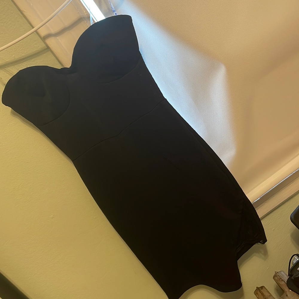Strapless dress
